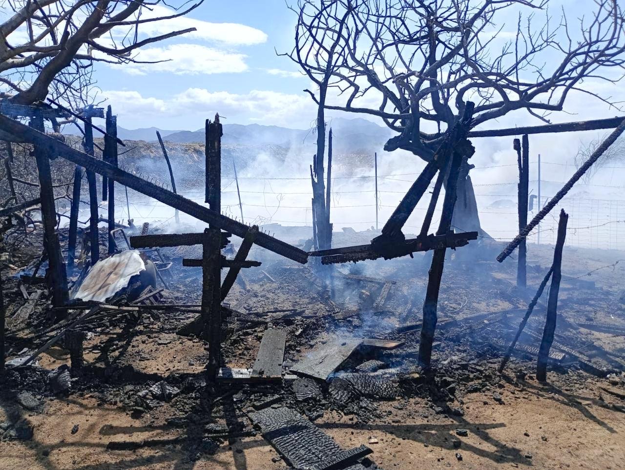 Incendio en basurero de Santiago fue controlado de manera oportuna por Bomberos de San José del Cabo